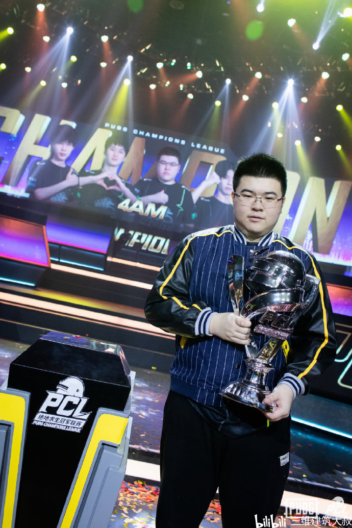 绝地求生 我在PUBG上花了1万小时，你呢？