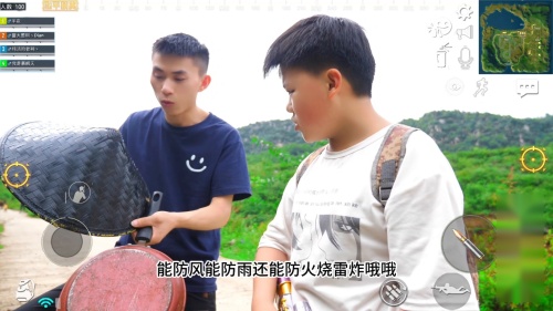 绝地求生真人版：沙漠遇到小姐姐，这个斜坡不好！