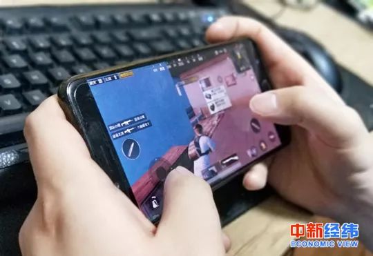 手游大变身！从刺激战场到和平精英，玩家如何适应新游戏？