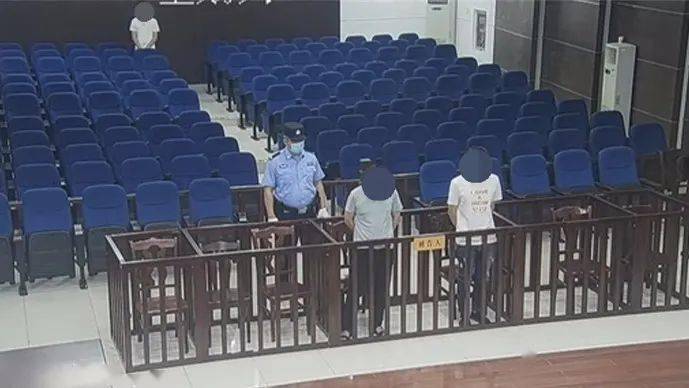 半年非法获利 5000 多万，这款游戏外挂为何如此猖獗？